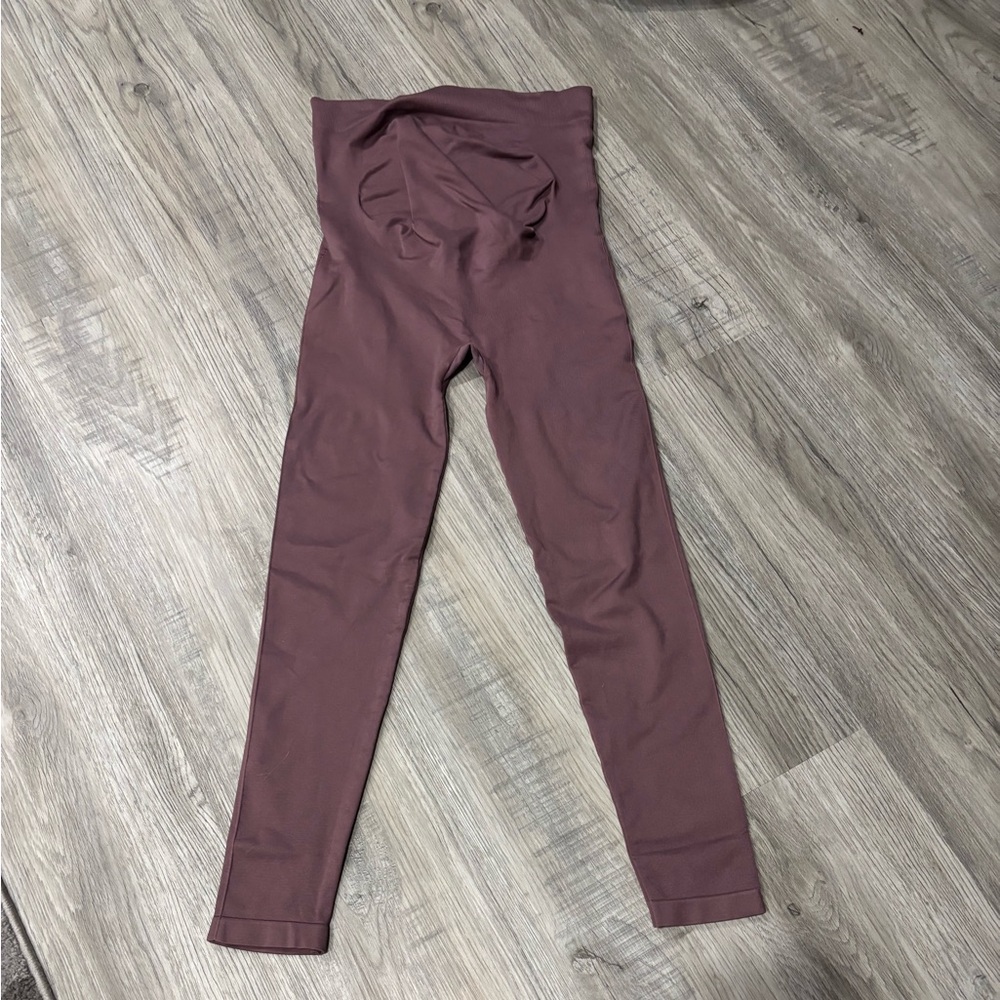 Blanqi mauve maternity leggings